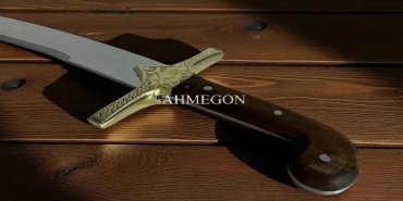 kılıç tasarımlarında el işçiliği ahmegon